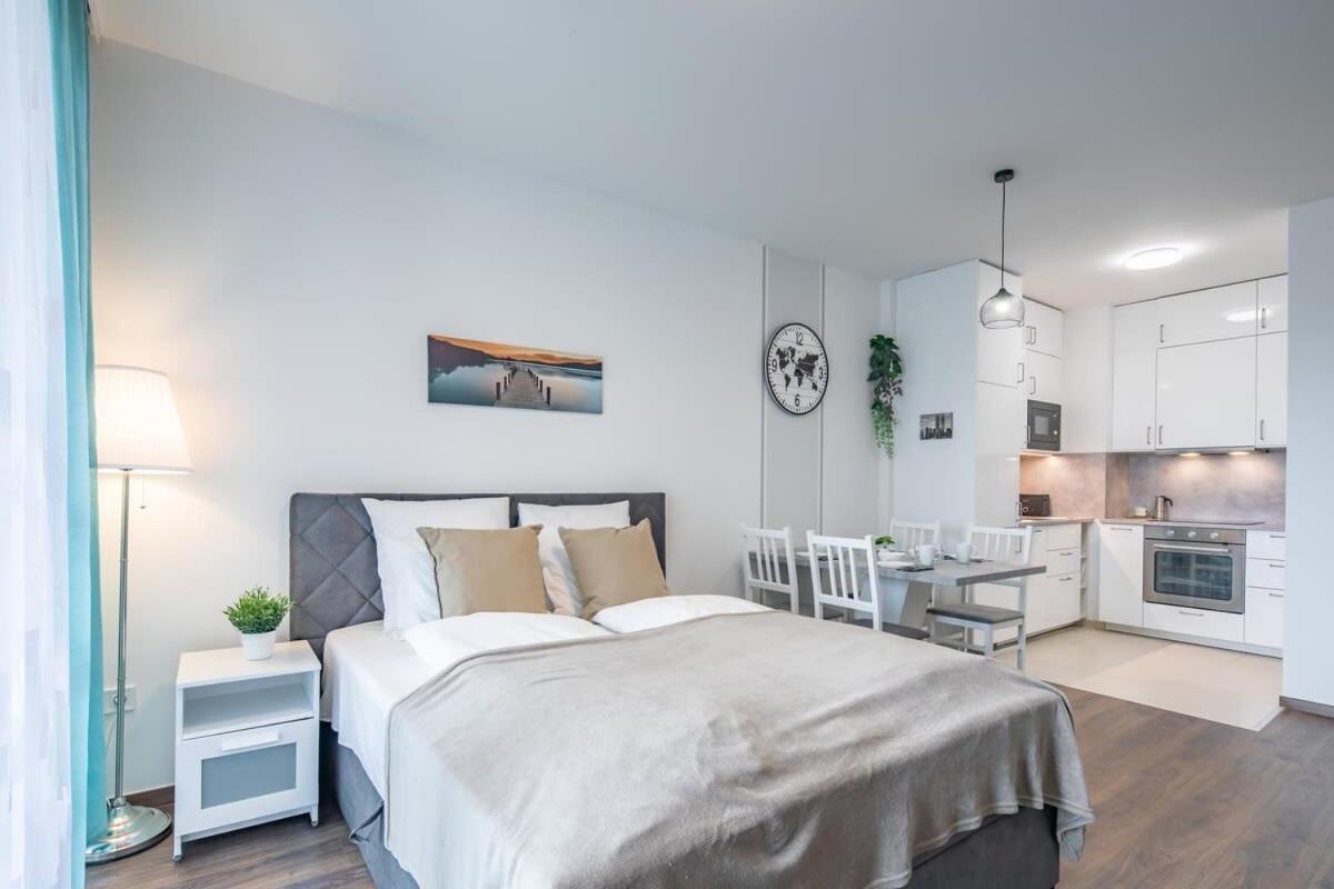 Central - New - Cozy Stay Будапеща Екстериор снимка